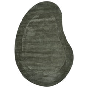 Tappeto in viscosa organico a forma di fagiolo verde scuro 160 x 230 cm soggiorno camera da letto