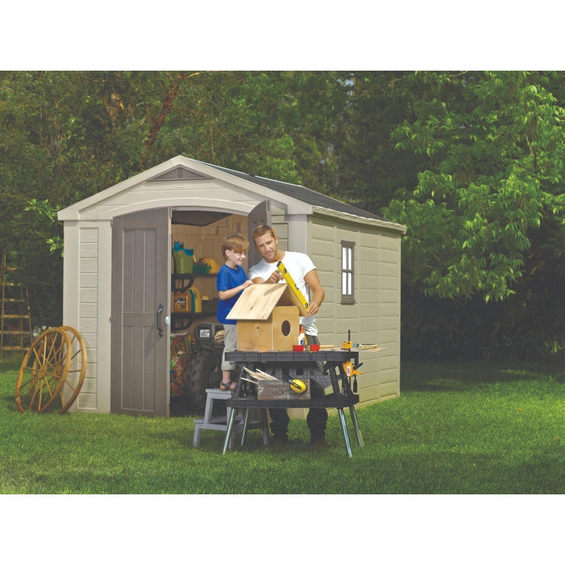Casetta da giardino in resina 178x195,5x208 cm - con pavimento, mensole incluse e lucernario - Beige – Keter