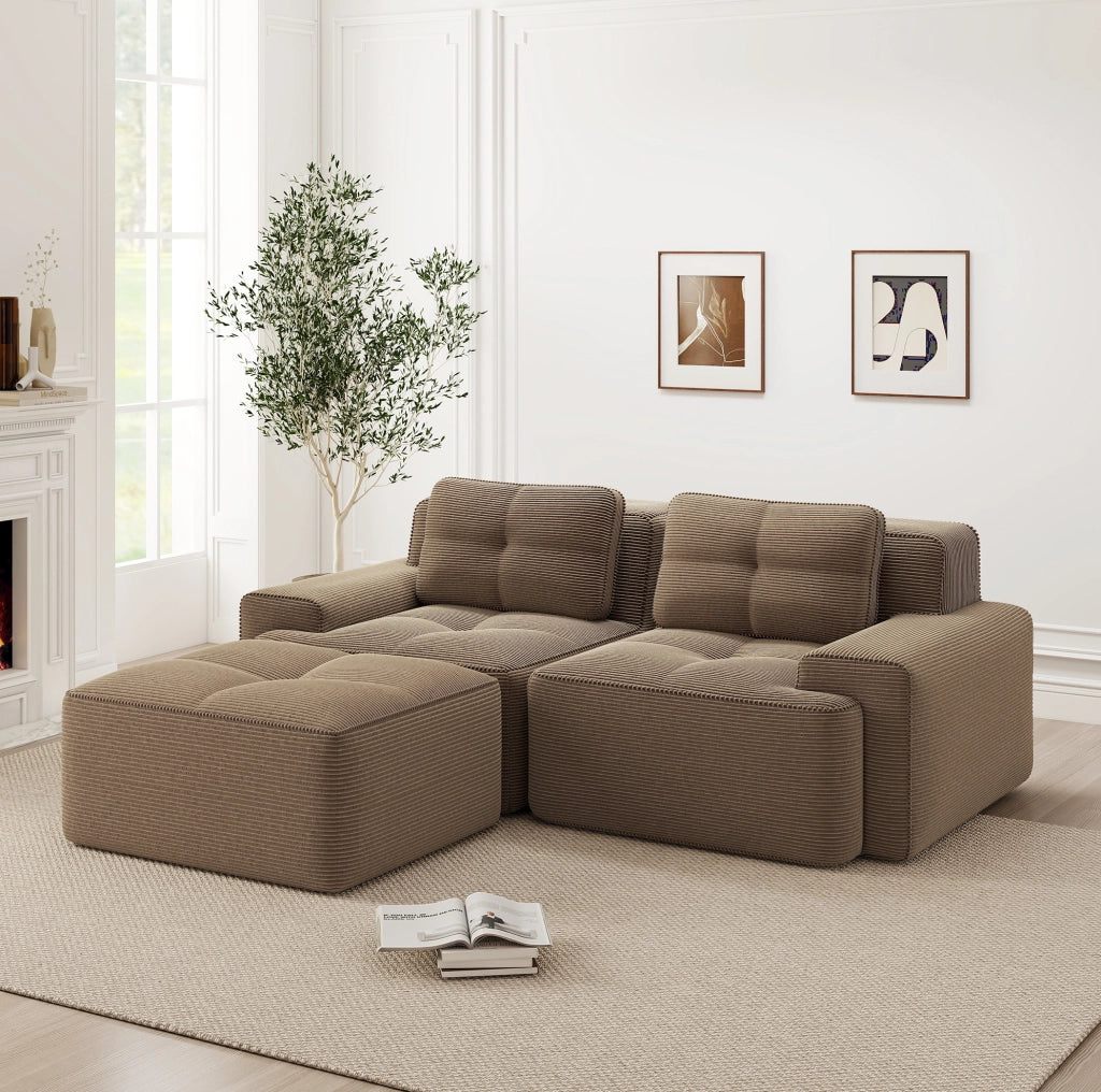 Divano modulare con seduta profonda e design componibile in corduroy marrone