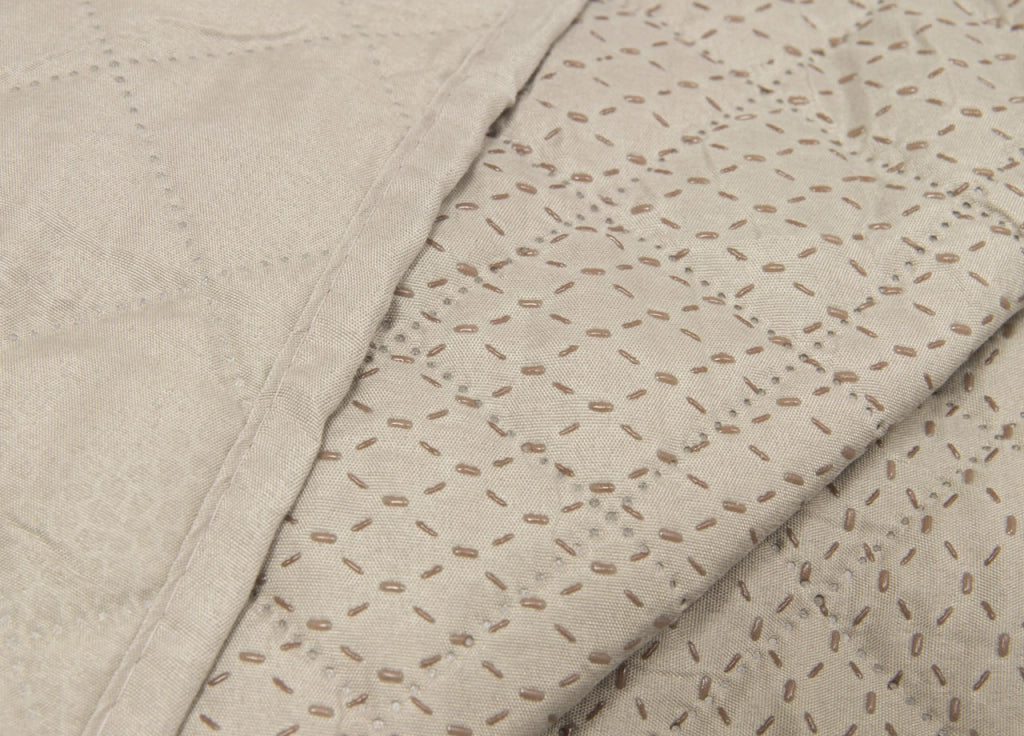 Copridivano Trapuntato Impermeabile Antimacchia Mod. Imperiale Pitonato Tortora - 2 Posti - Tortora