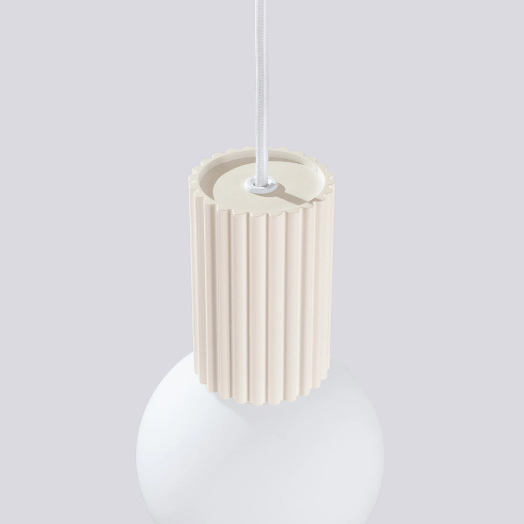 Lampada sospensione moderna beige sfera vetro bianco SFERA