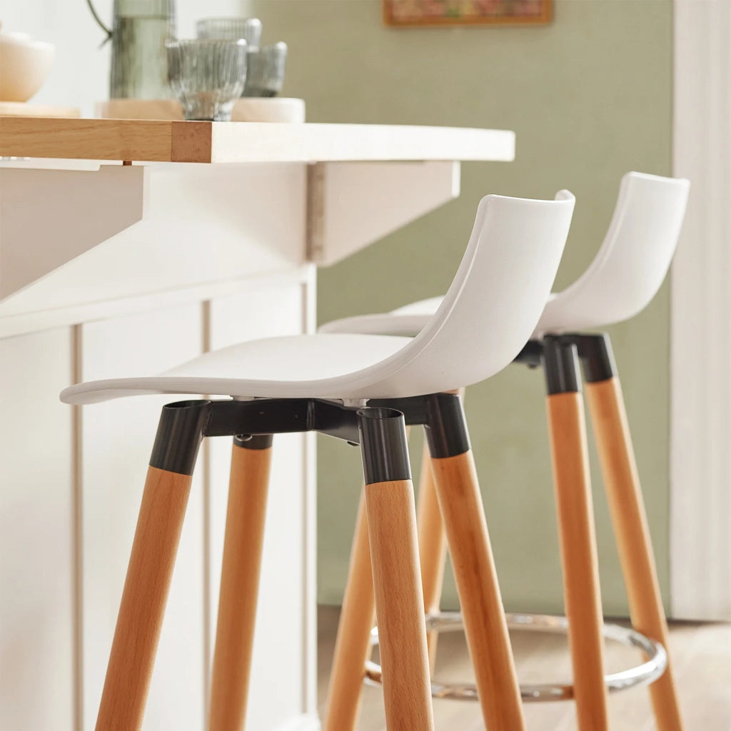 Sgabello da bar con poggiapiedi Sgabello da bancone con schienale Gambe in faggio bianco altezza seduta: 70cm FST86-W