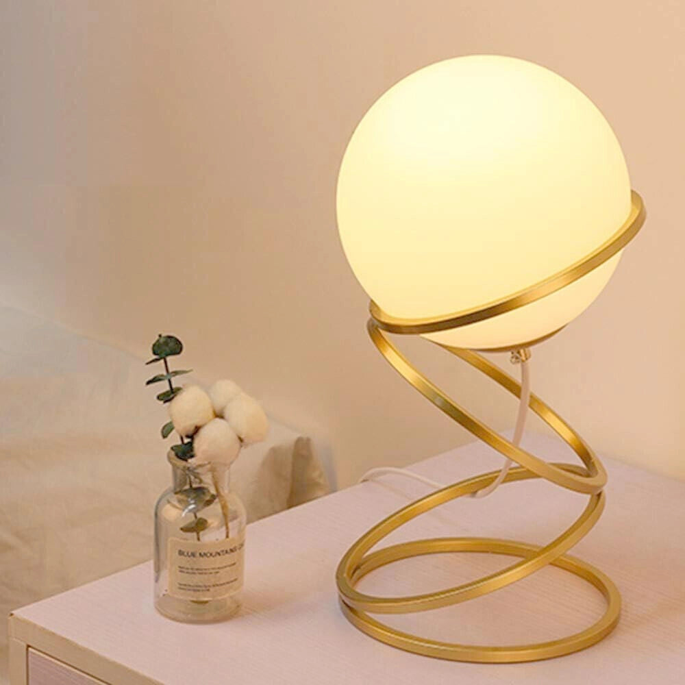 Lampada elegante da tavolo o comodino minimalista lume in metallo bronzo sfera in vetro attacco G9