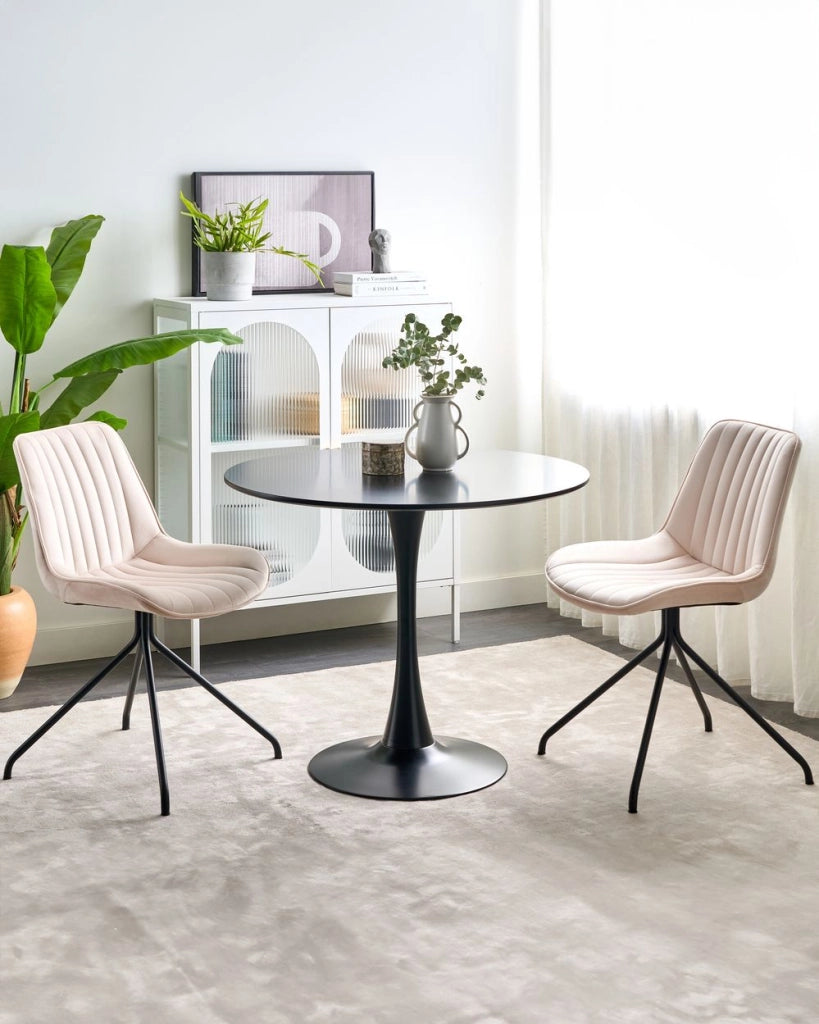Set di 2 sedie imbottite in velluto beige senza braccioli con base a croce sala da pranzo per interni con gambe in acciaio
