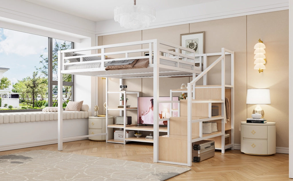 Letto a soppalco 140 × 200 cm con supporto TV, presa elettrica e scala portaoggetti, senza materasso, bianco