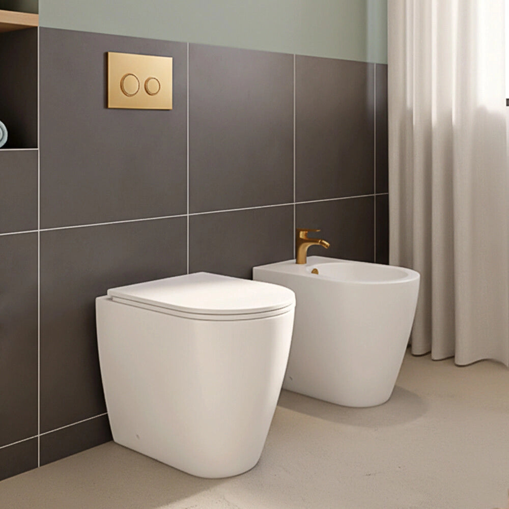 Sedile wc bianco in termoindurente con chiusura soft close per sanitari Kyoto