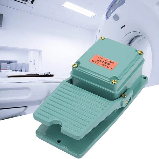 Schaltabdominante AC 250 V 15 A 1 NO 1NC momentanea antiscivolo alluminio - TFS-402 - con contenuto HTML.