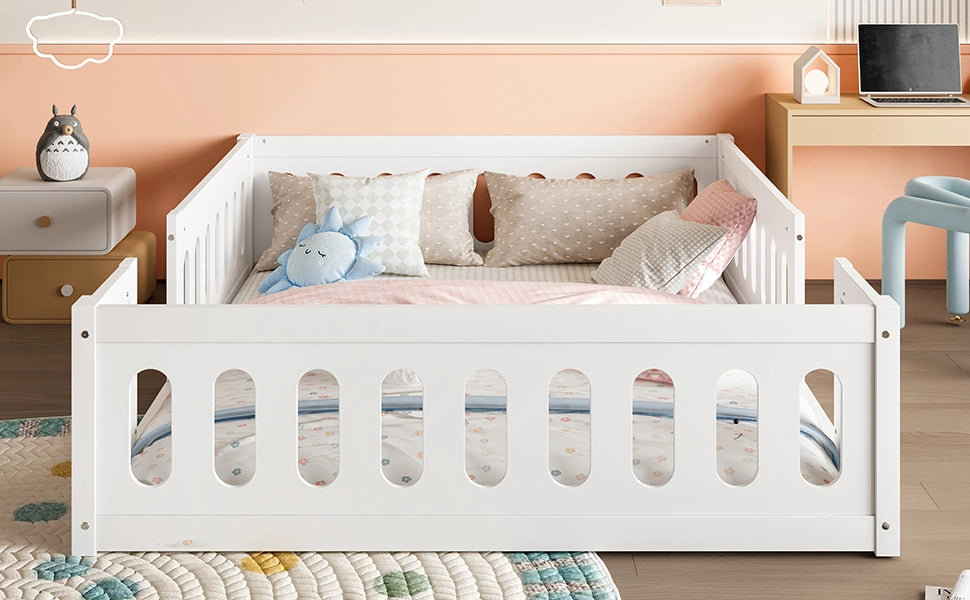 Letto per bambini 140x200 in legno bianco con sponde di sicurezza e design a terra