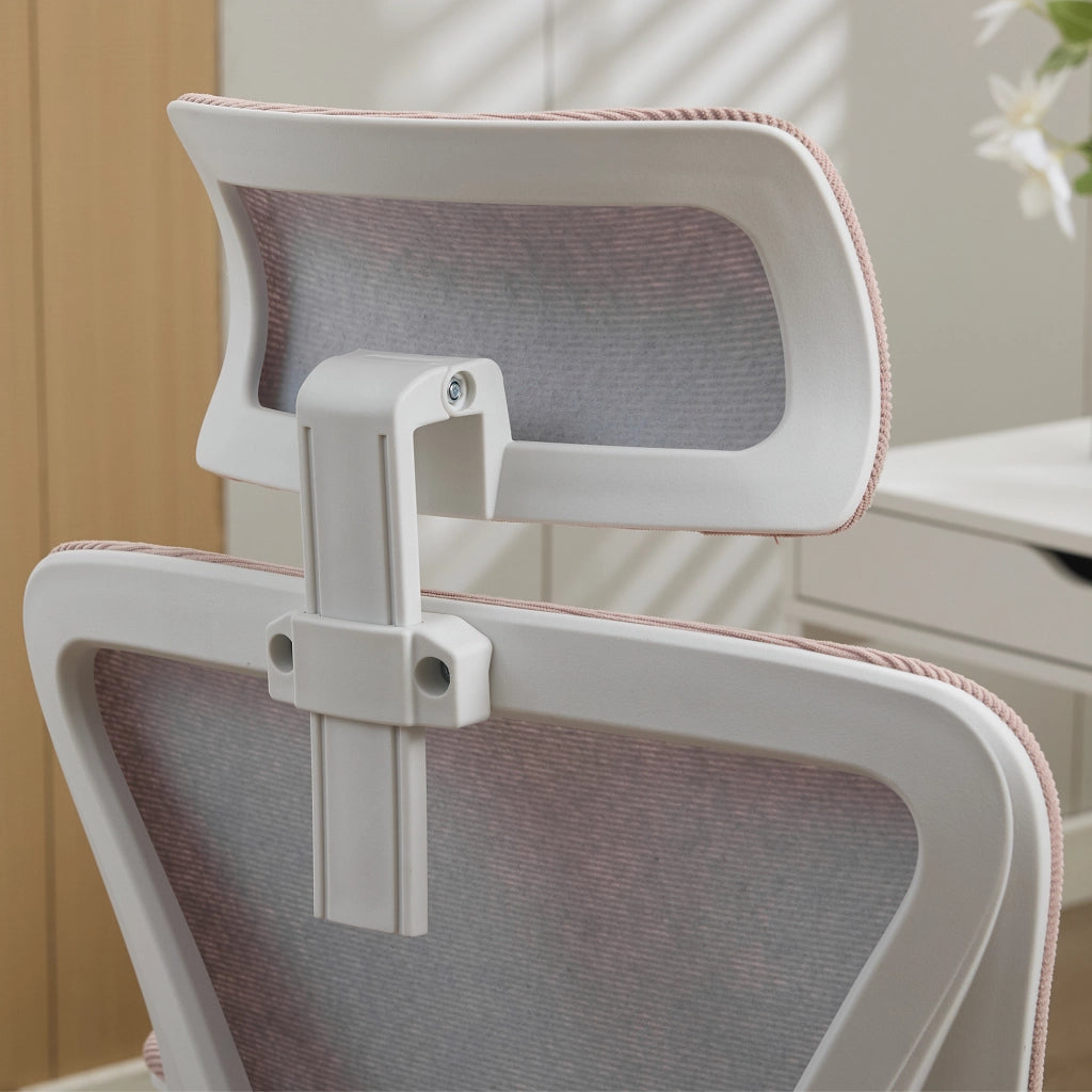 Sedia da ufficio ergonomica in rete con supporto lombare regolabile, braccioli pieghevoli e ruote silenziose rosa