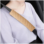 Accessorio di sicurezza per auto - Altezza regolabile - Cuscino di supporto per cintura - Pads di flanella - Accessorio universale - 27 x 6 cm - morbido e protettivo
