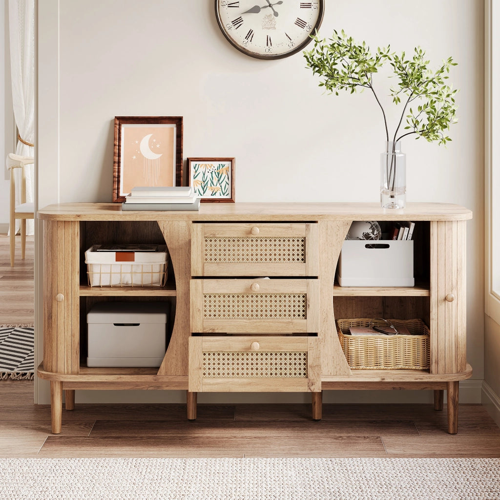 Credenza con 2 Ante Scorrevoli; 3 Cassetti in Rattan; Ripiani Regolabili; Piano Arrotondato; Stile Naturale; 140;5??40??76 cm