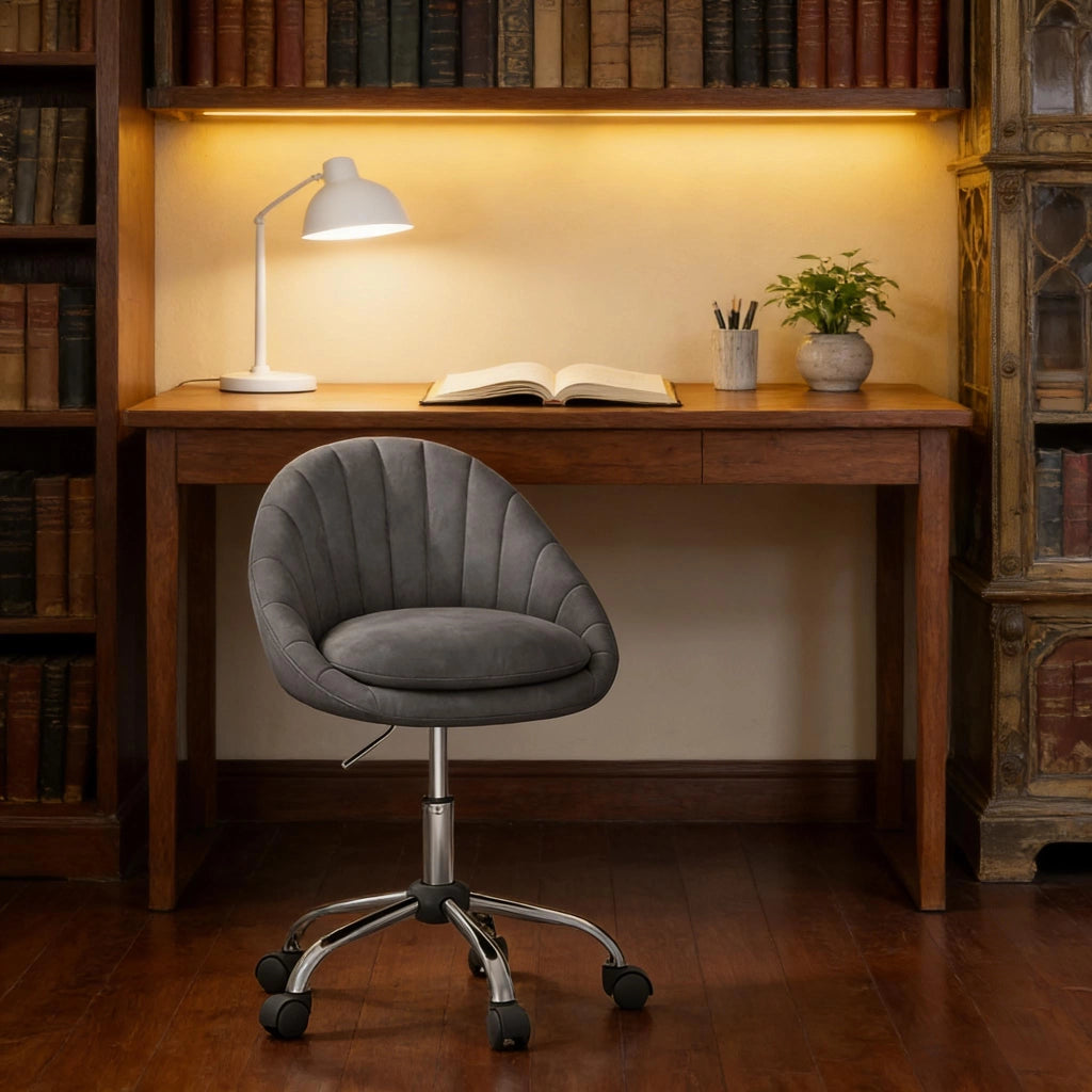 Sedia da ufficio ergonomica girevole con schienale regolabile altezza regolabile e base in metallo in velluto grigio scuro