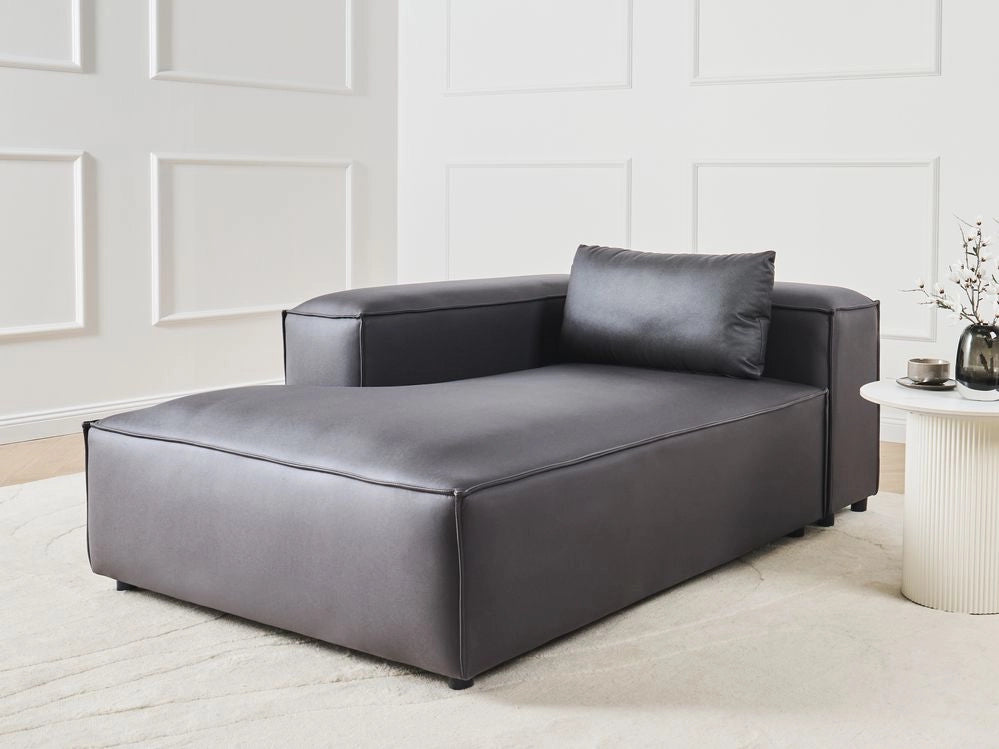 Chaise Lounge moderna lato destro con Rivestimento in ecopelle nero stile moderno