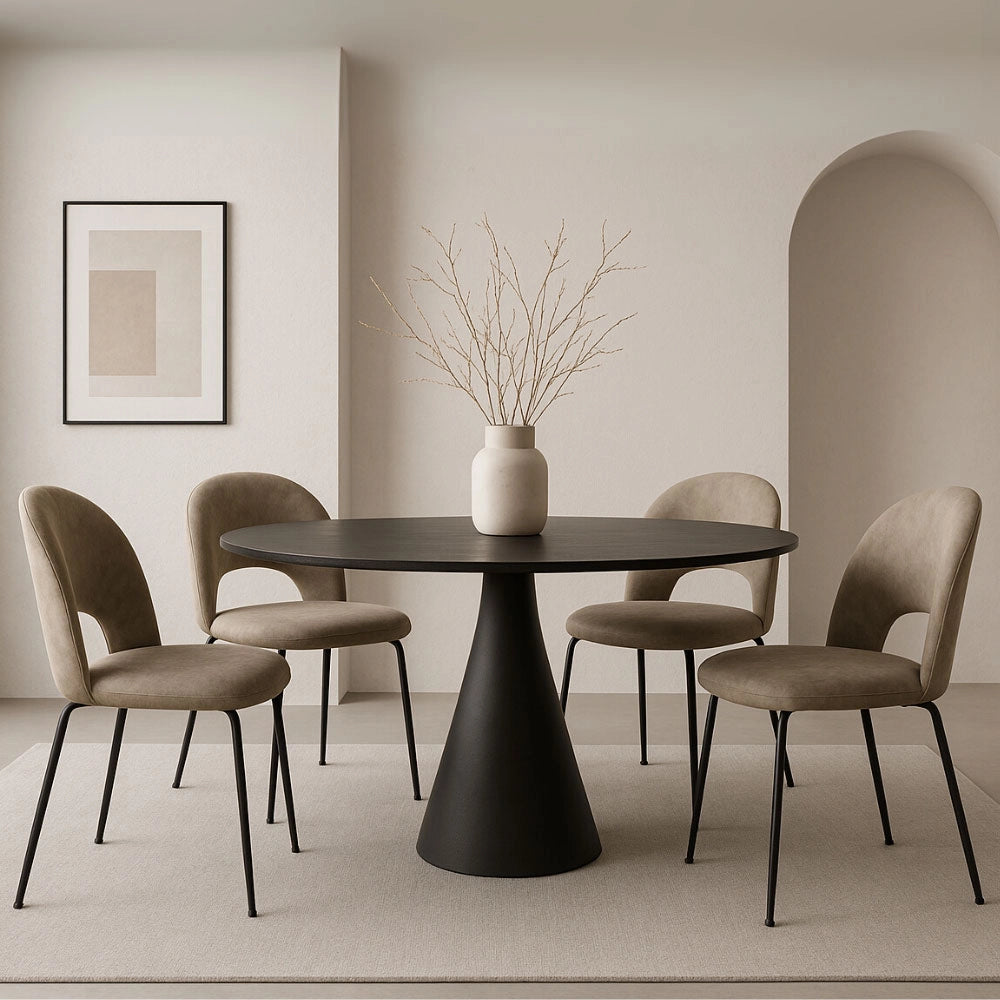 Sedia da sala pranzo Paola in microfibra nabuk tortora con gambe in metallo nero
