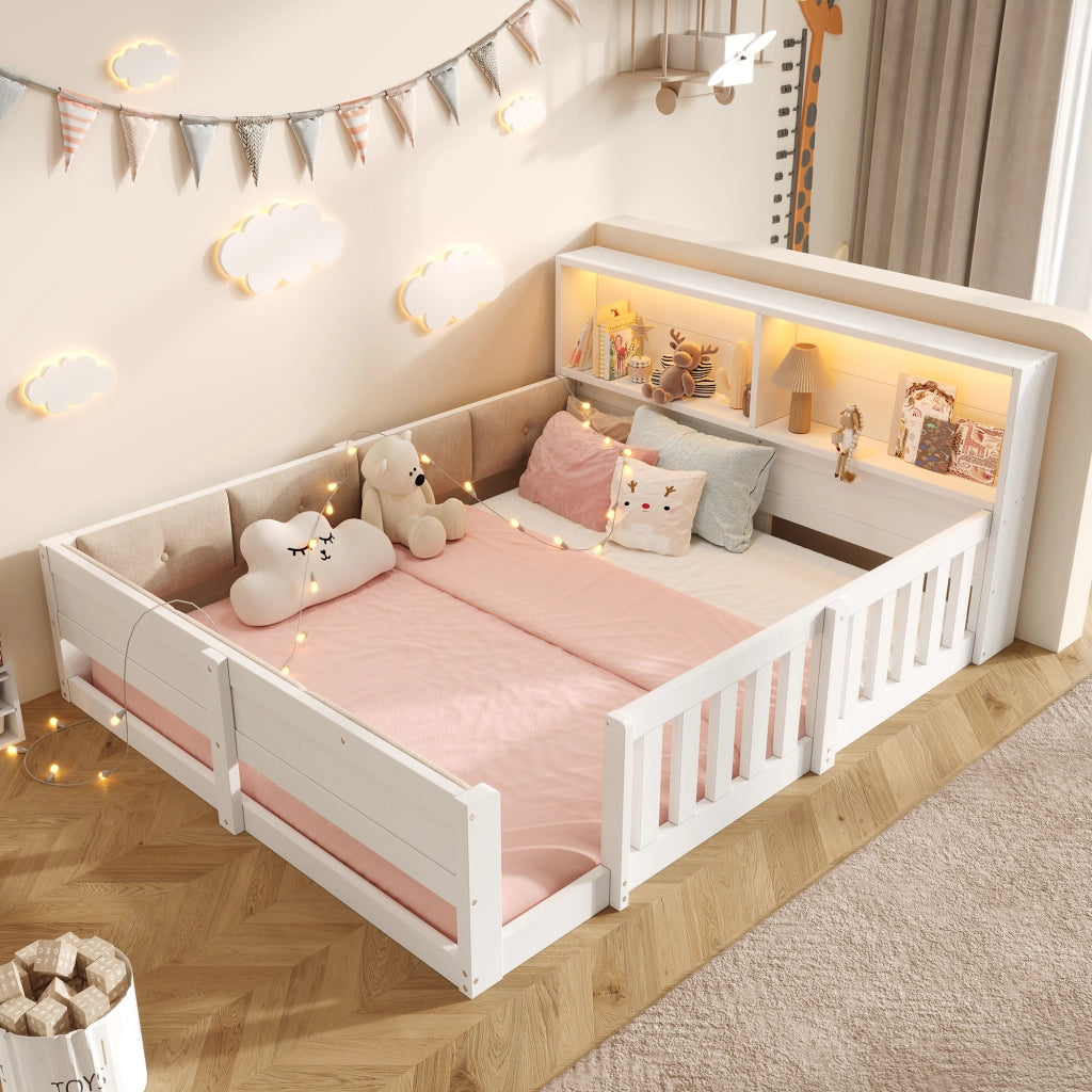 Letto per bambini 140 × 200 cm con barriera, testiera con ripiani, luci LED, senza materasso, bianco