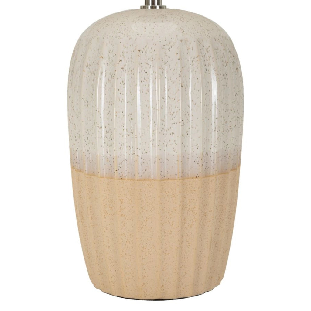Lampada da tavolo Japandi in ceramica sabbia e crema