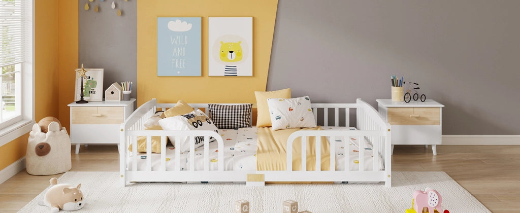 Letto per bambini basso 140 × 200 cm con apertura centrale e barriere di sicurezza, senza materasso, in legno di pino bianco