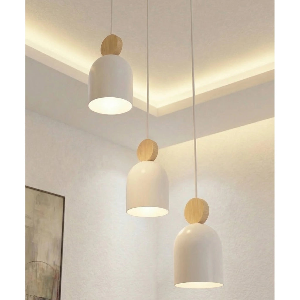 Lampada a sospensione MESI in acciaio bianco opaco e legno