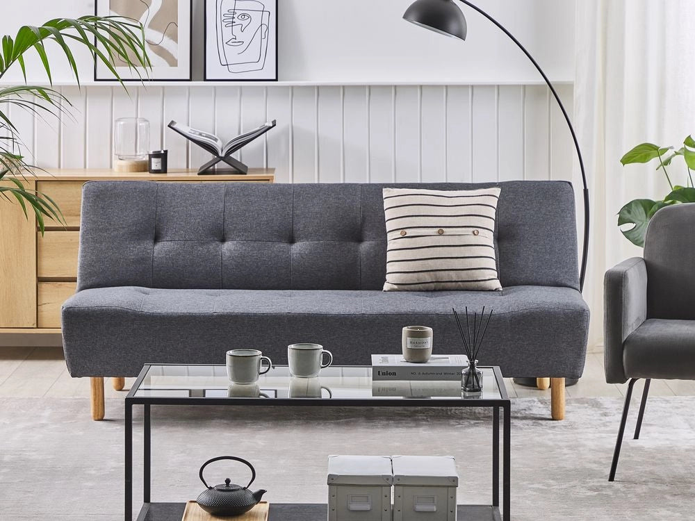 Divano Grigio Tessuto Tappezzeria Gambe In Legno Chiaro 3 Posti Stile Scandinavo
