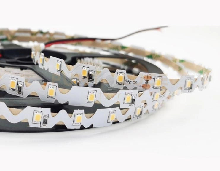 STRIP LED 2835 DC24V IN KAPTON 60 LED PER MT 14W PER MT 1542LM PER MT 6000K PIEGHEVOLE 0,8X500CM