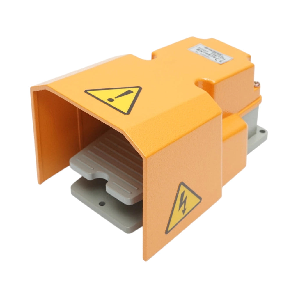 Pedale di comando con protezione e contatto elettrico – 250V / 5A Breckner Germany