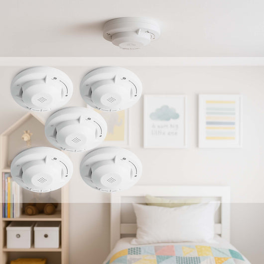 5x Rilevatore di fumo collegabili via radio Batteria da 10 anni e radio frequenza Allarme antincendio fotoelettrico da 85 dB per un'efficace protezione in appartamenti e case