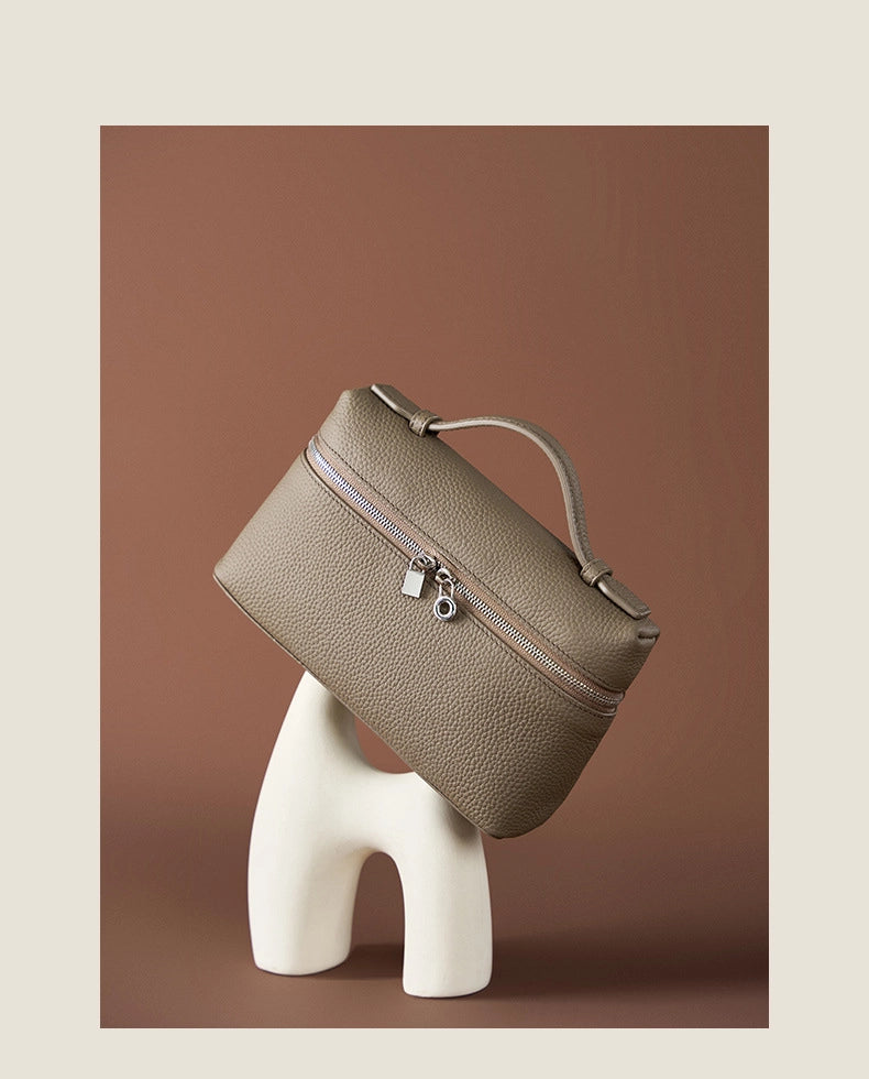 Borsa a tracolla da donna in vera pelle, colore grigio.