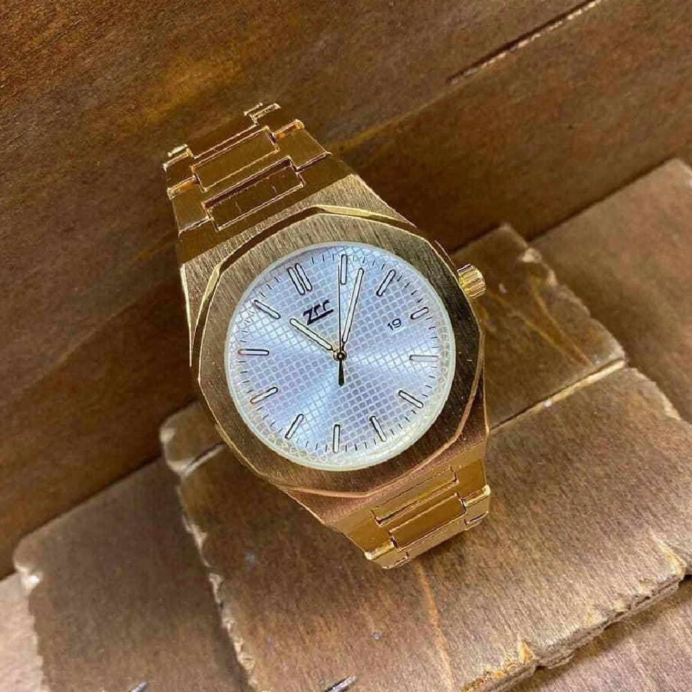 Trade Shop - Orologio Da Polso Zcc Uomo Analogico Al Quarzo Data Elegante Dorato Fondo Bianco -