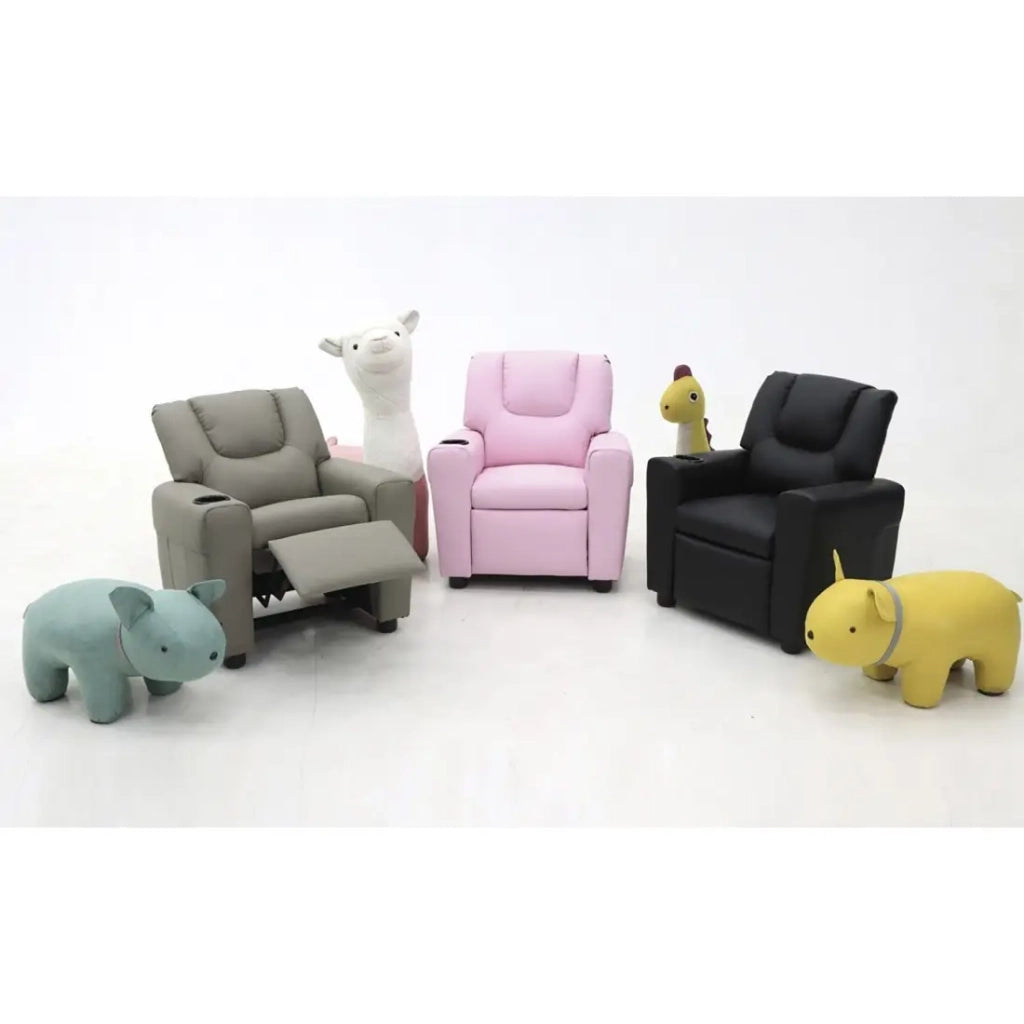Poltrona relax ITCHI reclinabile manualmente in materiale PU di colore grigio.