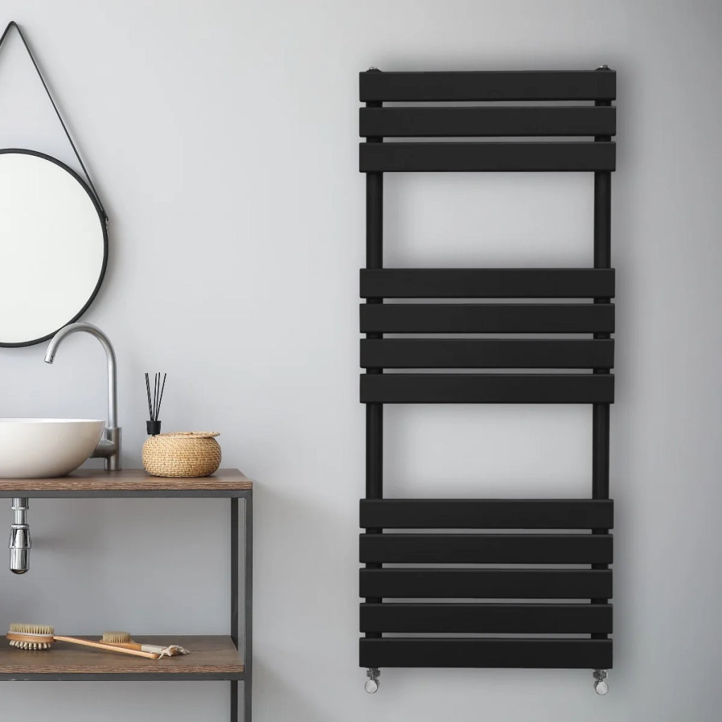 Radiatore per asciugamani design a pannello piatto 1200 x 450 mm per bagno ad incasso  Nero