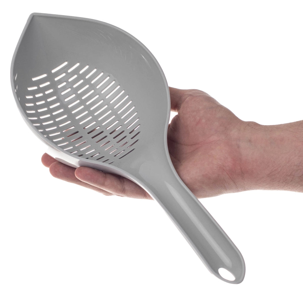 Colino da cucina forato KADAX per pierogi, patatine fritte e ravioli.
