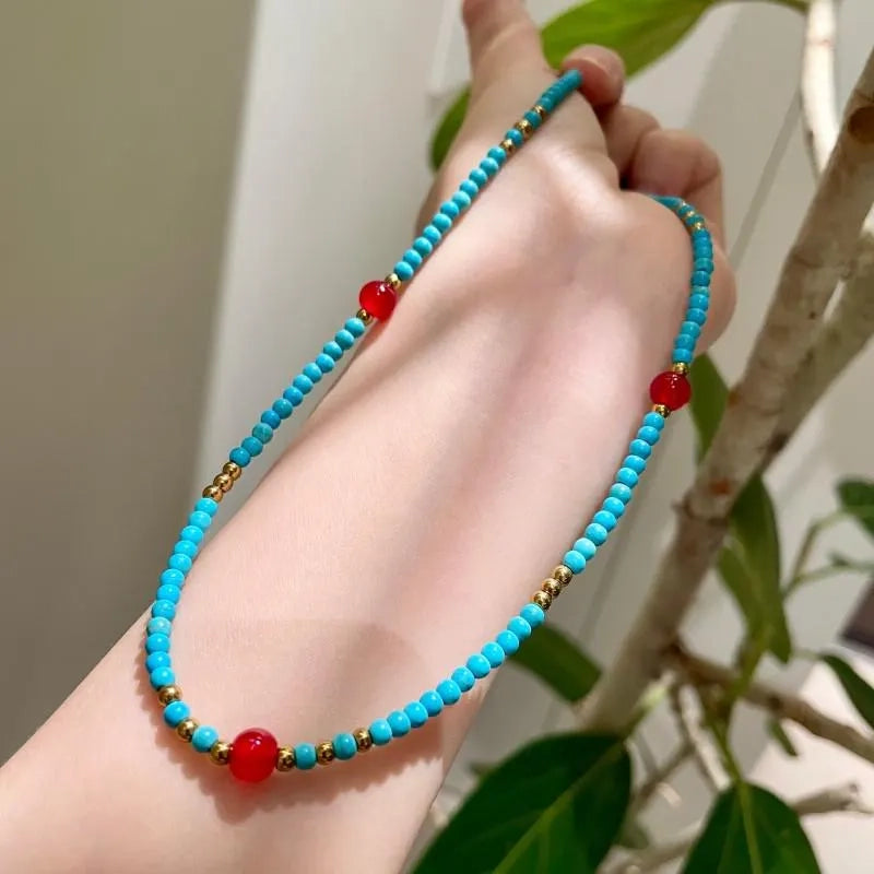Collana con perline di cristallo verde: gioiello in pietra naturale fatto a mano