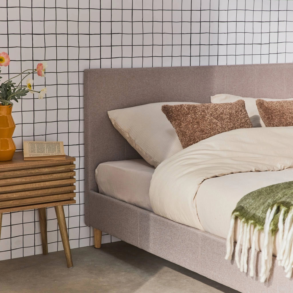 Struttura letto con rete a doghe e testiera 140x190cm, tessuto