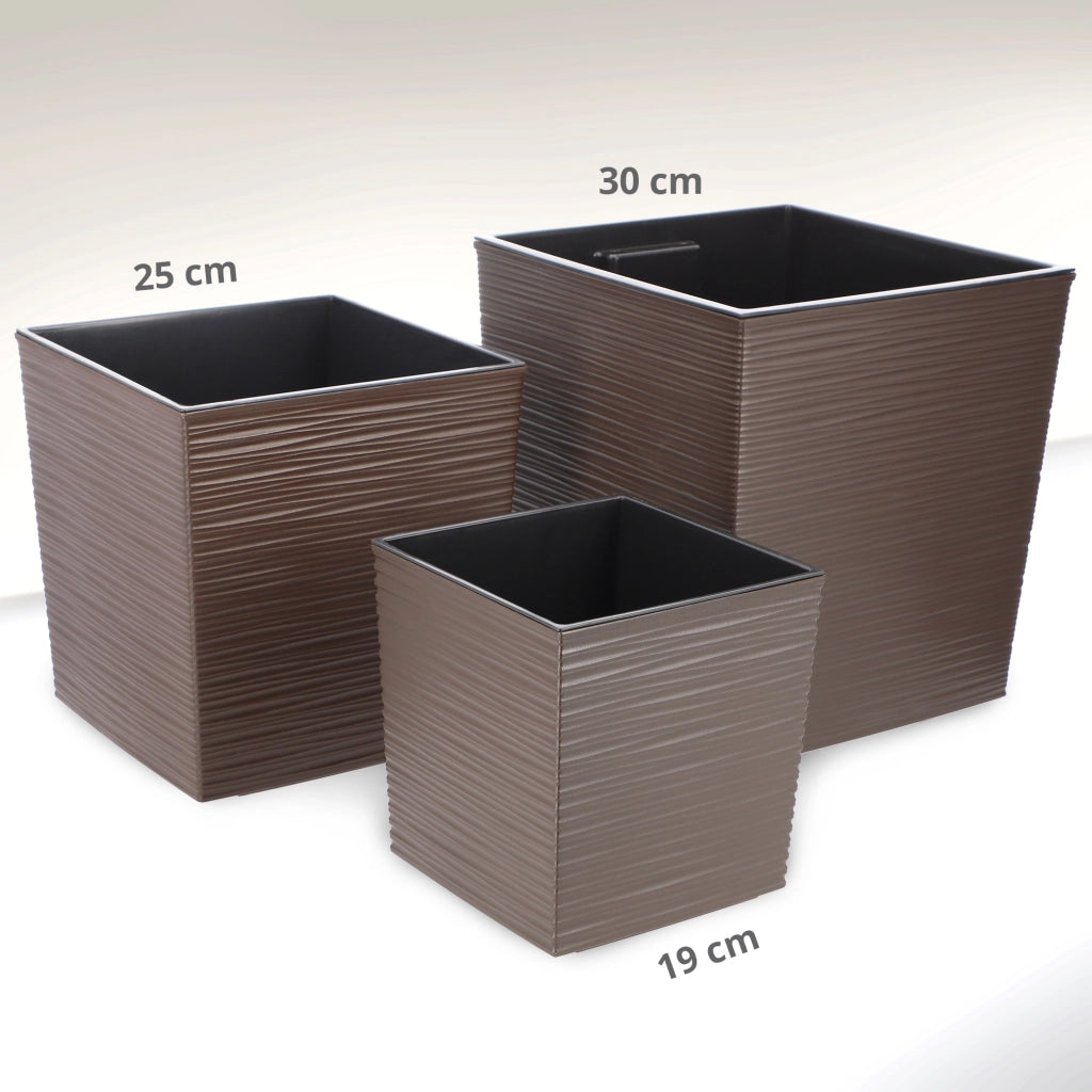 Vaso da fiori KADAX, 19 cm, con coperchio in plastica color moka e inserto.