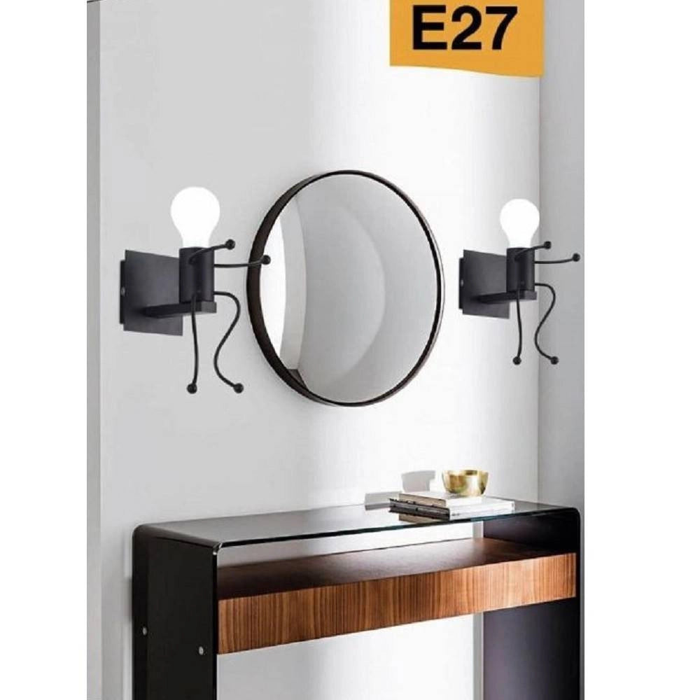 Trade Shop - Applique Da Parete Decorativo Forma Di Omino Seduto In Metallo Attacco E27 Aq51 -