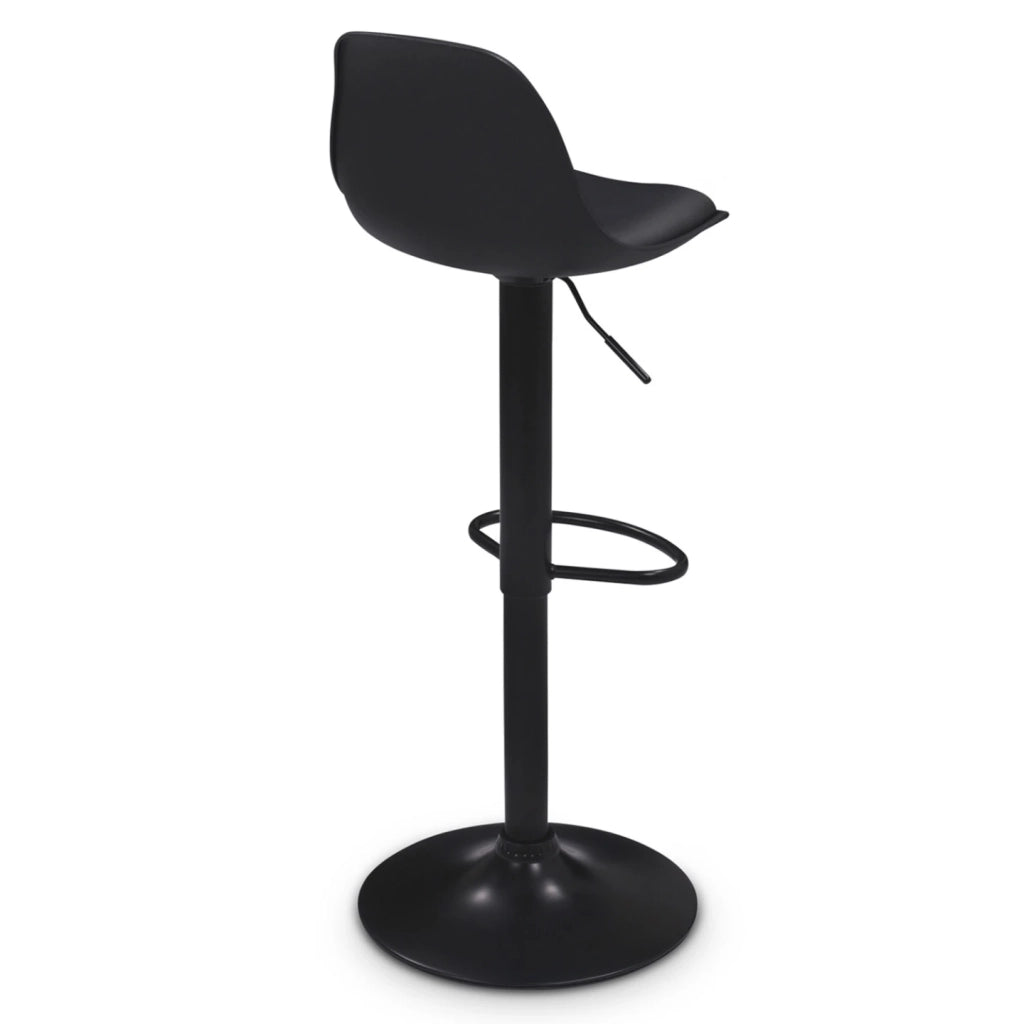 IDMarket - Lote de 4 taburetes de bar negros de diseño KARL con patas negras