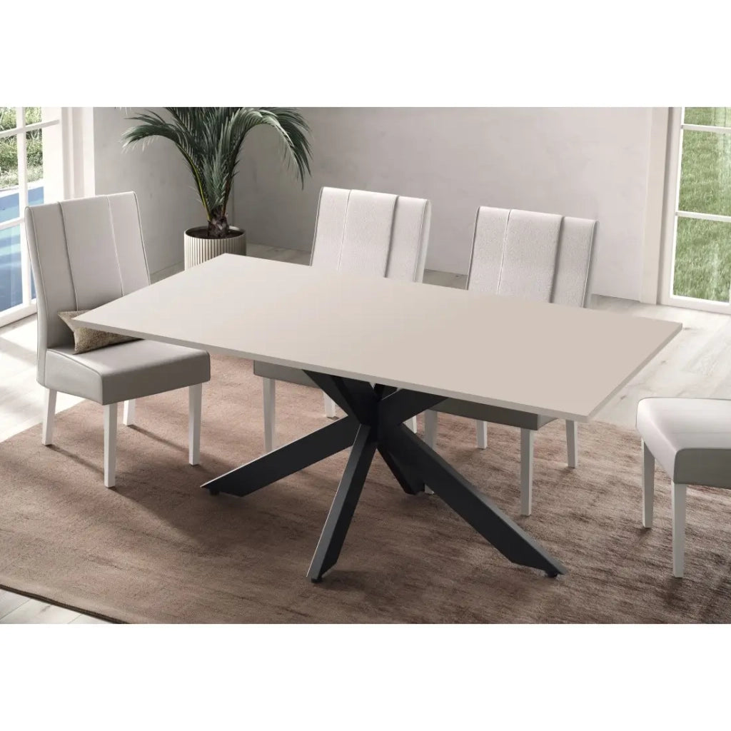 Tavolo da pranzo GWEN – 180 x 90 cm – Colori cachemire e metallo
