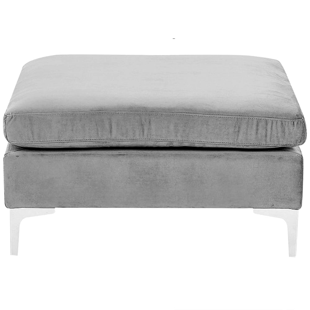 Divano componibile ad angolo versione sinistra a 4 posti in velluto grigio con gambe in metallo argentato a forma di L ottomana Stile glamour