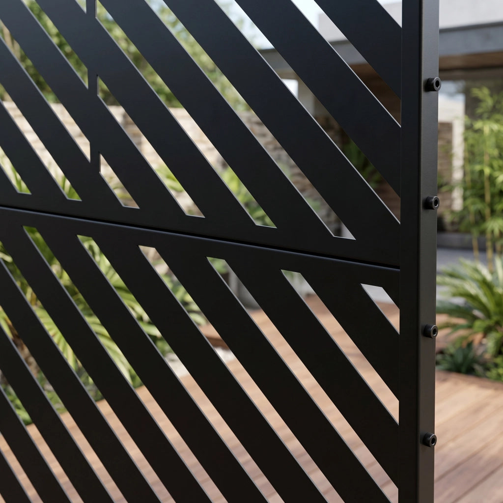 Pannello Divisorio Kekan con Struttura Decorativa in Acciaio 180 x 120 cm - Nero casa.pro
