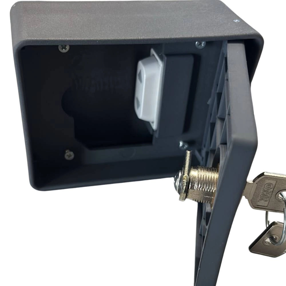 Scatola porta apparecchi zippo 2055 con chiusino blindato da esterno