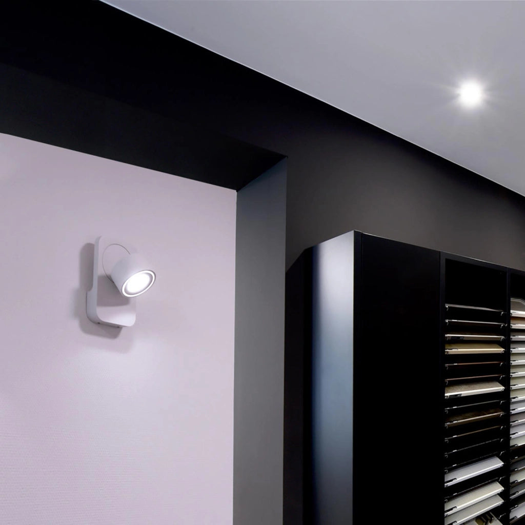 UNI II Applique parete muro LED 12W faretto soffitto orientabile dimmerabile RA90 3000K luci vetrina negozio corridoio angolo luce 35' BIANCO