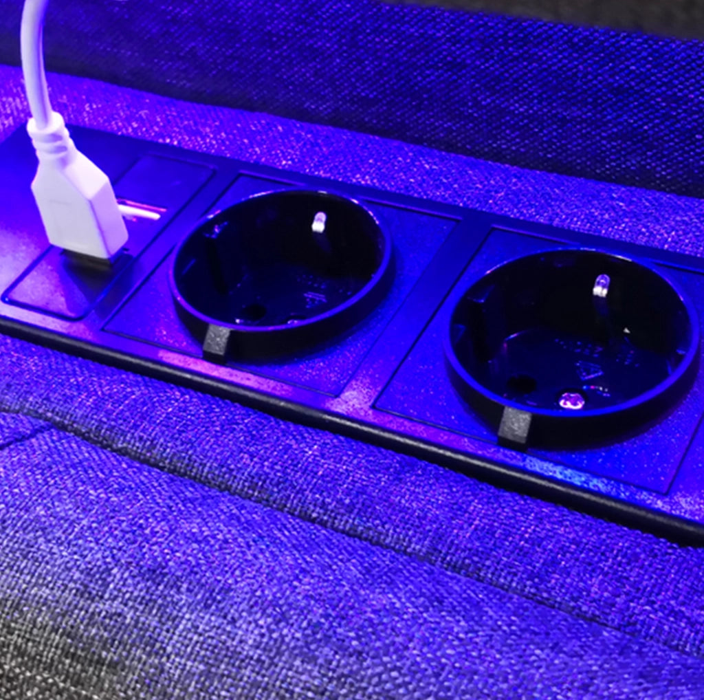 Letto imbottito con testiera contenitore, USB, prese e LED, 140x200 cm, grigio