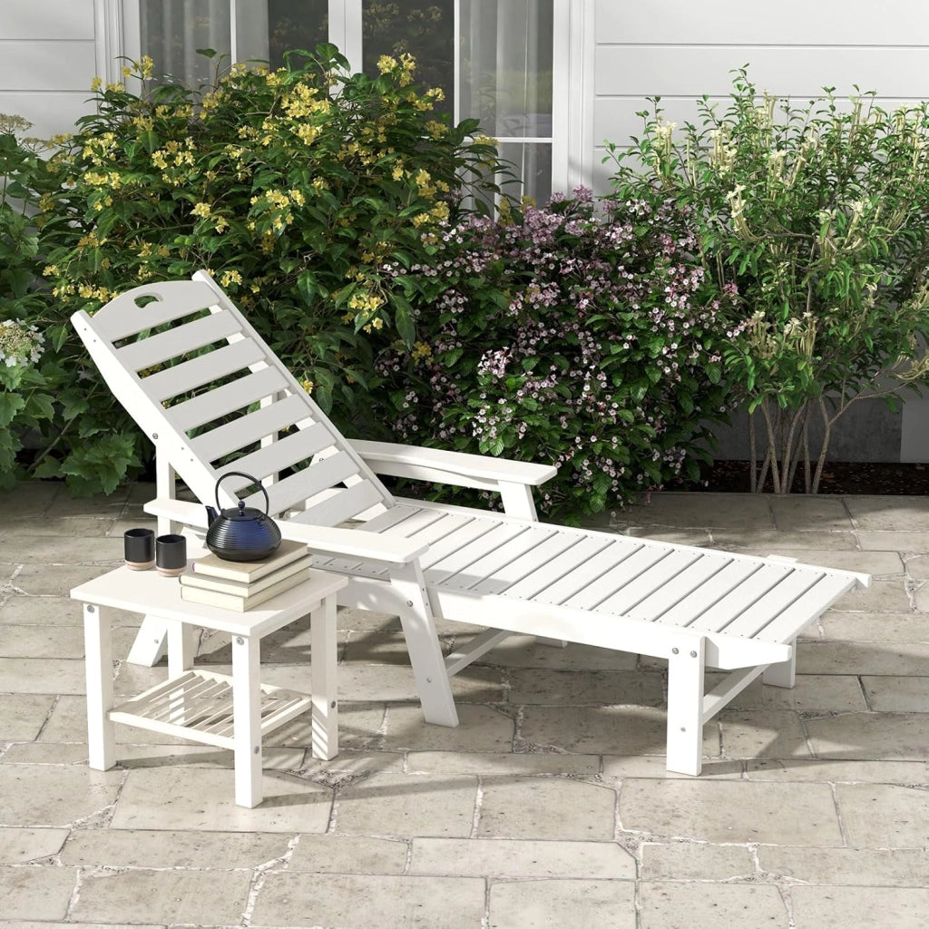 Lettino da giardino, con schienale regolabile in 4 posizioni, portabibite e braccioli, resistente alle intemperie, per terrazza, giardino, piscina, portata fino a 150 kg