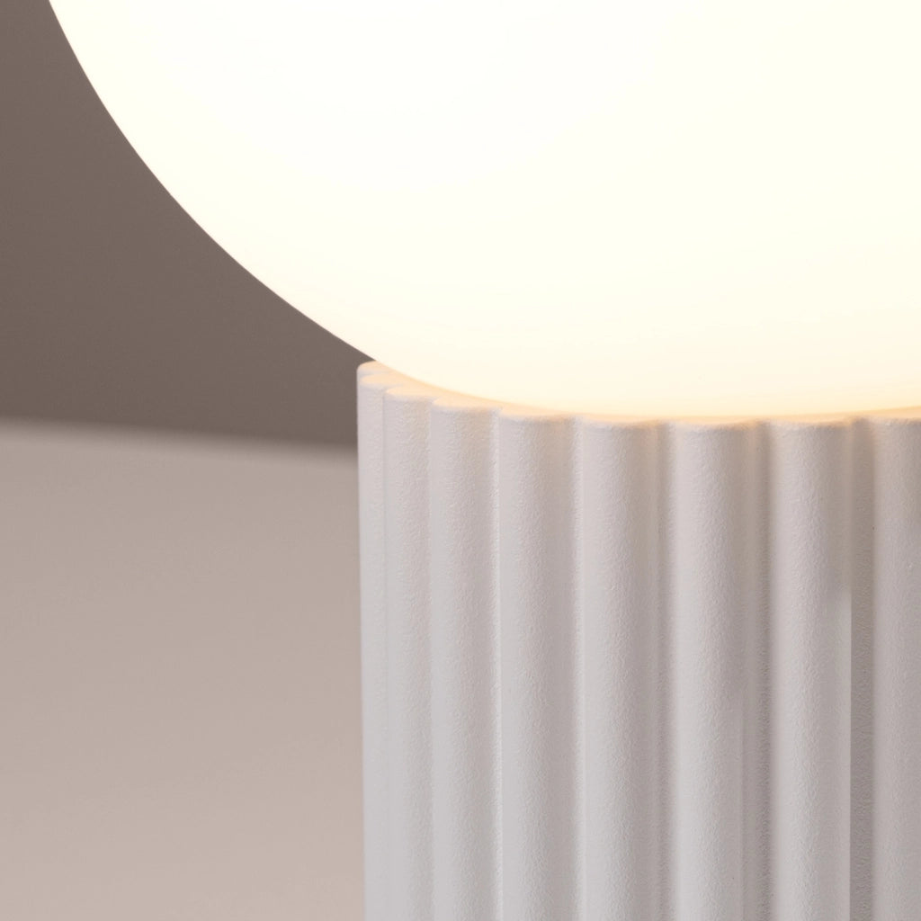 Lampada da tavolo SFERA bianca sfera vetro G9 8W Pure Lume