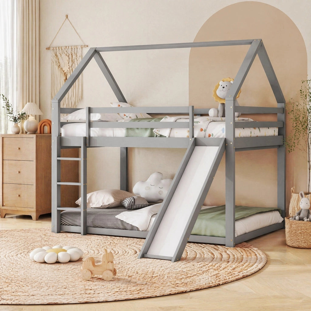 Letto a casetta a soppalco con scivolo e scala, 140x200 cm, grigio, in legno di pino e MDF
