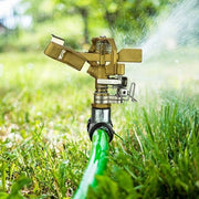 Spruzzatore per prato estivo, modello 8000, capacità di irrigazione 4000 m³/h, pressione minima 1,5 bar, pressione massima 6 bar.