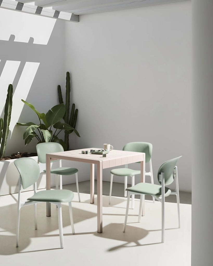 Set di 4 sedie da giardino verde leggere e resistenti alle intemperie stile moderno