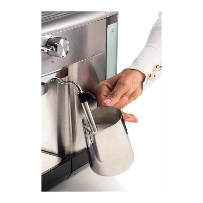 Ariete 1381 Macchina da caffè con manometro, compatibile con caffè in polvere e cialde ESE, 1300 W, Capacità 1,1 L, 15 bar di pressione, Filtro 1 o 2 tazze, Dispositivo Cappuccino, Silver