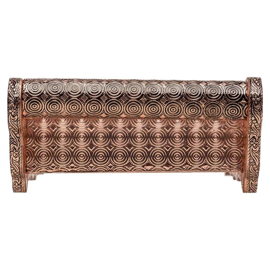 Vassoio in metallo goffrato color rame 25x13x6h