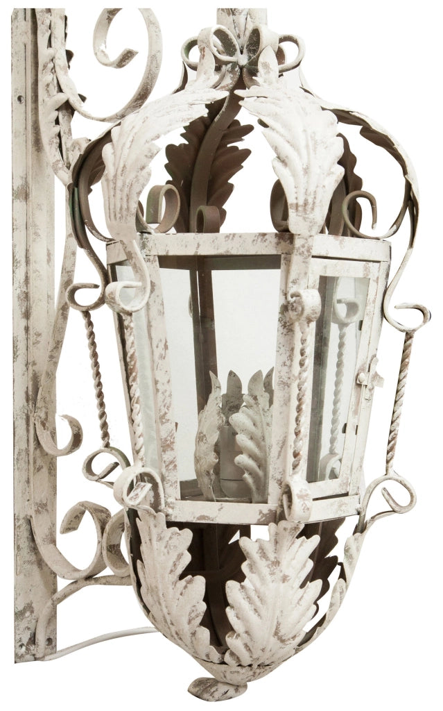 Biscottini Lampada applique a muro elettrificata in ferro battuto finitura bianca anticata L32xPR42,5xH91 cm
